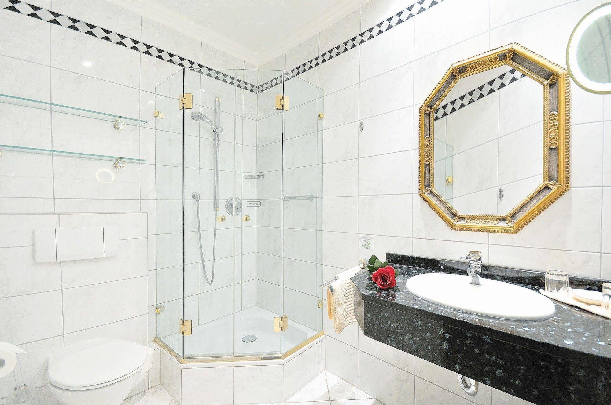 Hotel Residenz Am Rosengarten Bad Kissingen Kamer foto