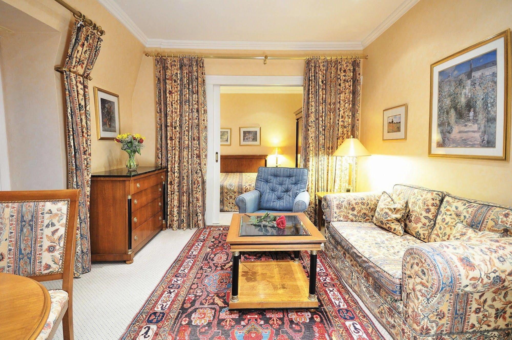 Hotel Residenz Am Rosengarten Bad Kissingen Buitenkant foto
